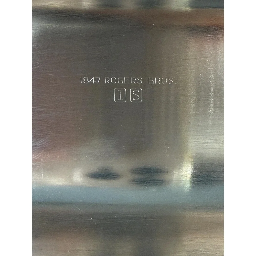 Vintage 1847 Rogers Bros Butter Dish •‎ Silverplate Lid & Pressed Glass Base
